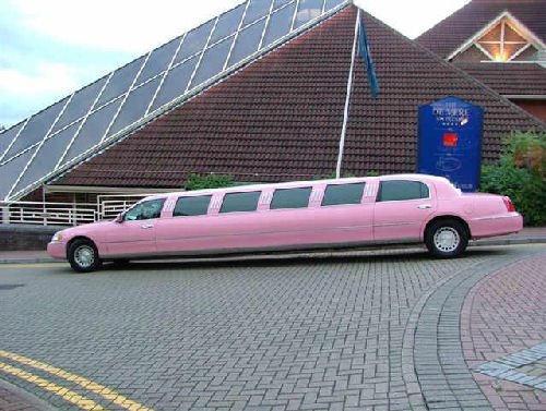 Why must you opt for pink limousine hire? | by Dooley Carentals | Sep, 2022 | Medium